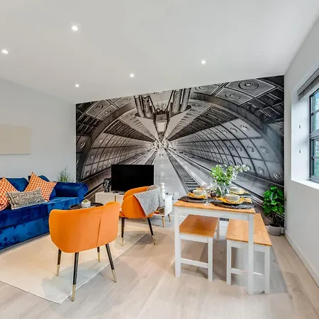 Lavish London Apartment - 5 Minutes From Tottenham Stadium Spurs Exterior photo